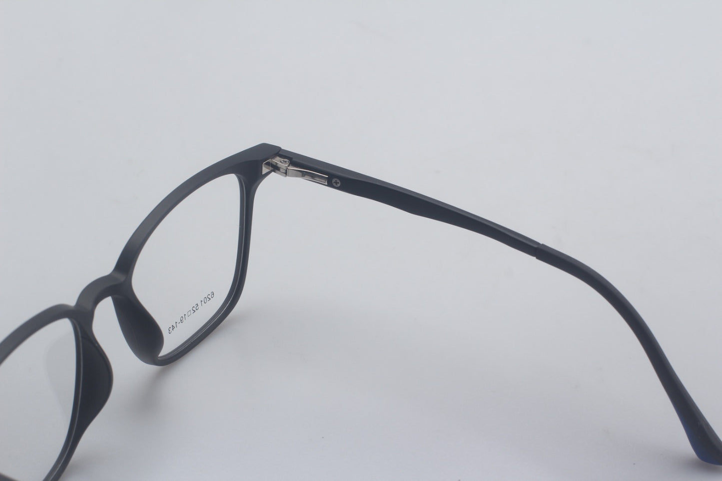 ORA Charge Square Clip On Blue Blocking Glasses - Black Frame