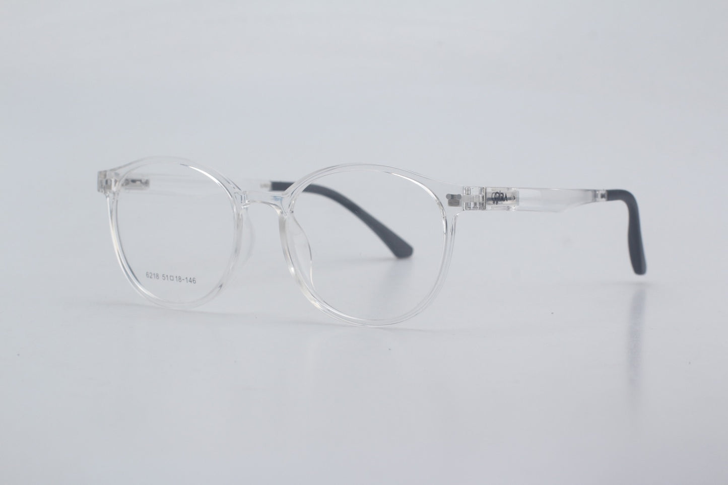 ORA Charge Round Clip On Blue Blocking Glasses - Transperant Frame