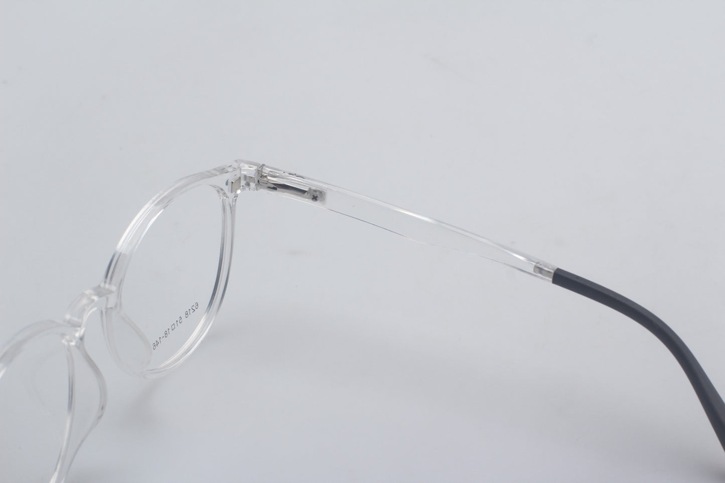 ORA Charge Round Clip On Blue Blocking Glasses - Transperant Frame